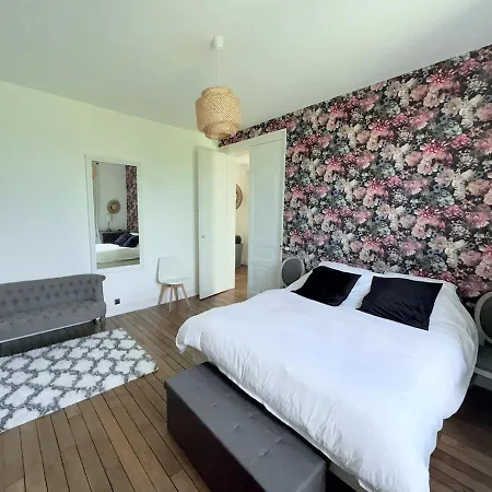 Magnificent Bourgeois On Wooded Estate Charleville-Mézières